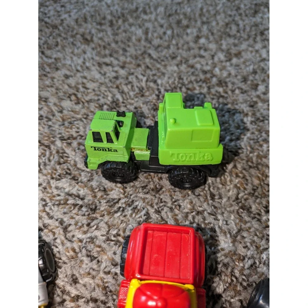 Lot Of 4 Tonka Play Cars‎ Vintage 2000s Maisto